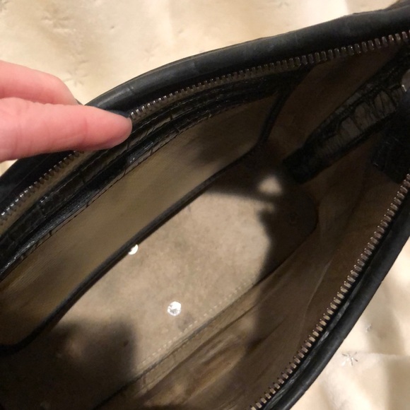 Dooney & Bourke black crocodile shoulder bag - Picture 7 of 7